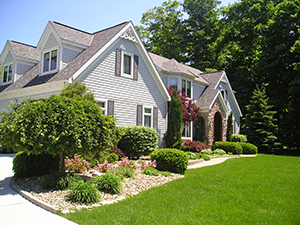 Landscapers and Lawncare Services in Canal Winchester, OH